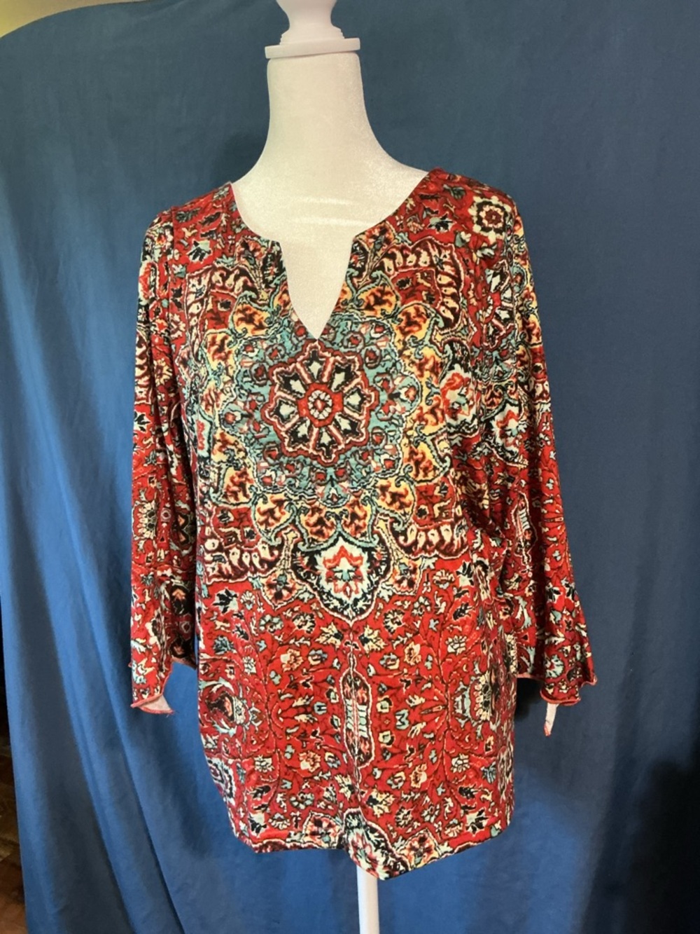 SHEIN Red Multicolor Printed V-Notch Tunic